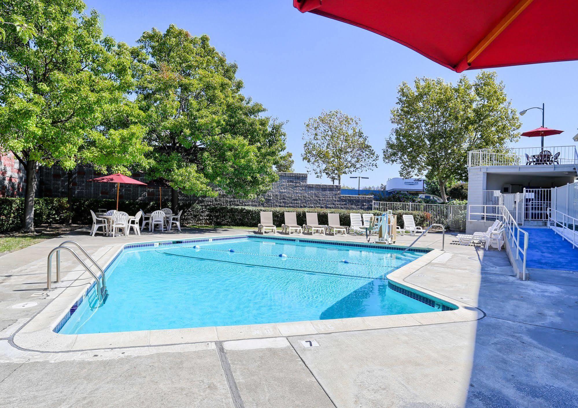 Park Inn By Radisson Walnut Creek Εξωτερικό φωτογραφία
